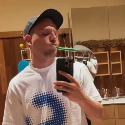 Mathieu Pruski: Futuristic AI chatbot interface with voice chat and neural network-driven traits