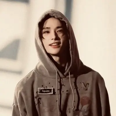 Straykids-hyunjin: Meet your new online friends in our chatboxai, the best free ai chatbot with deep ai chat capabilities.