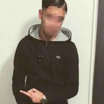 Emre_Türke : Discutez avec notre boîte IA, prête pour le chatbot en ligne gratuit et demandez à l'IA tout ce que vous voulez.	