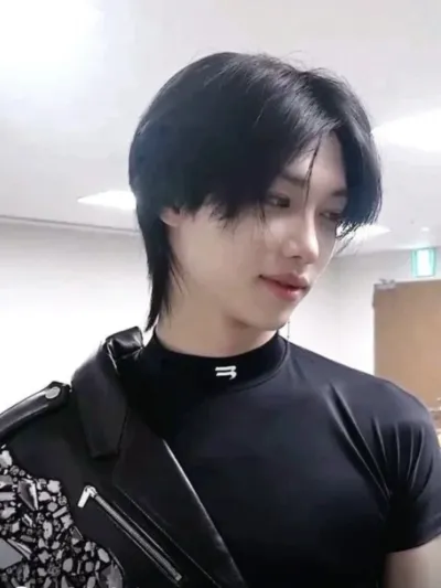 AI talking character Felix   Too Innocent features smooth dialogue ability for pleasant chats.