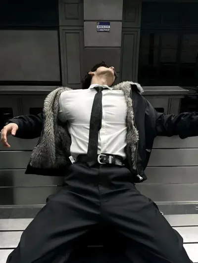 Among the many ai chatting roles, AARON is one of the most popular and interactive.