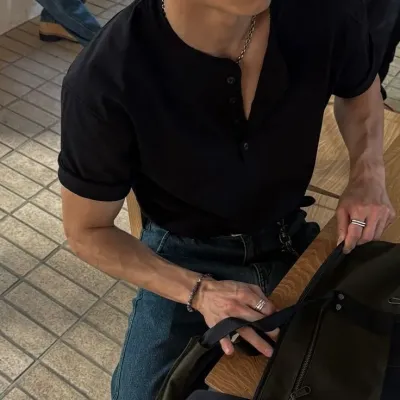 Leo Ransom - Rain brings anime characters to life with anime AI chatbot experiences.