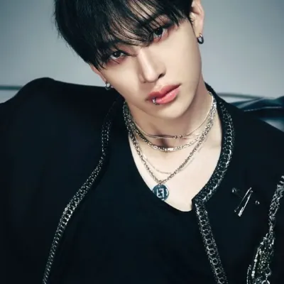 Bangchan: Multilingual AI conversation partner icon for global chat online services