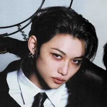 Félix et Skz: Explore the world of AI with our unrestricted ai and free unlimited chat online, powered by warhammer fantasy roleplay.	