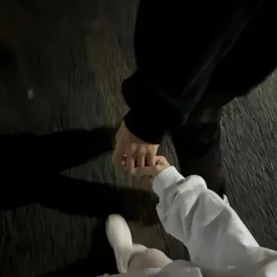 Tu marido mafioso: Avatar de novia/novio de IA personalizable con rasgos de personalidad realistas	