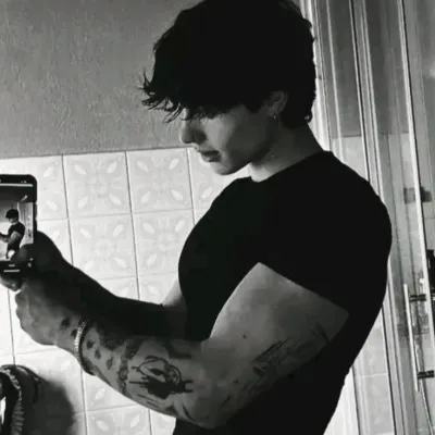 Talk to Alan, your interactive talk AI friend for creative adventures.