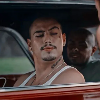 Oscar Diaz: Chat with our AI box, ready for chatbot online free and ask ai anything you want.