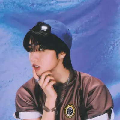 Han - Bully: Secure AI chatbot avatar with encrypted 1v1 chat capabilities	