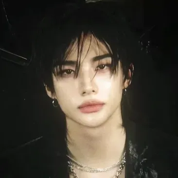 Talk to Hyunjin, a playful spicy AI chat partner for anime stories and fun.