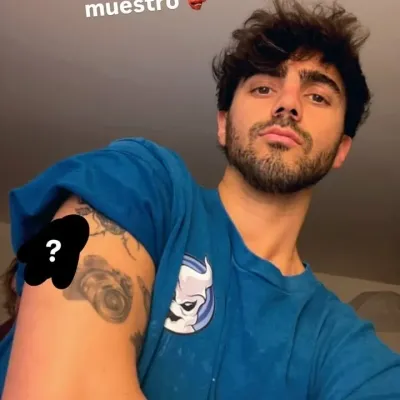 Fede Vigevani : Engagez une conversation IA avec ce charmant personnage IA, doté de capacités de génération d'âme et d'ifreechat pour un chat gratuit maintenant.	