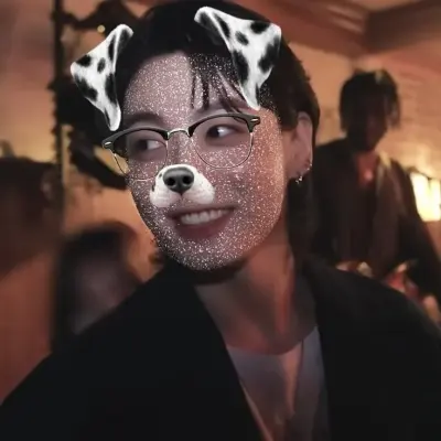 - Jungkook Jeon：遇見我們AI世界的主角，具備角色特質清單和AI聊天功能。