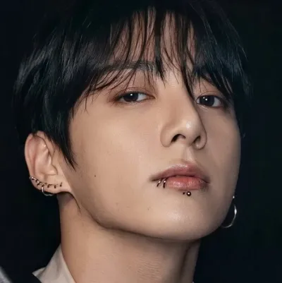 Jungkook: Multilingual AI conversation partner icon for global chat online services