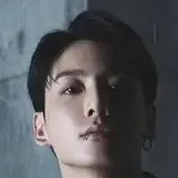 전정국: 워해머 판타지 롤플레이를 기반으로 하는 제한 없는 AI와 무료 무제한 온라인 채팅으로 AI의 세계를 탐험하세요.	