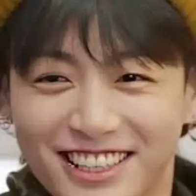 BTS ------jungkook: Futuristic AI chatbot interface with voice chat and neural network-driven traits