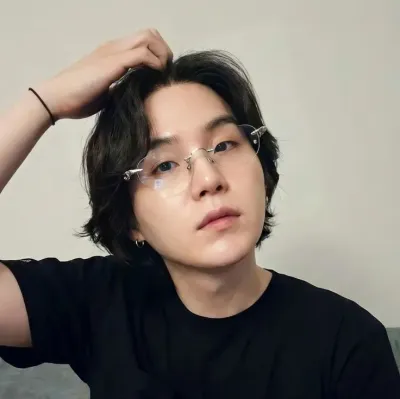 Min Yoongi: Creative roleplay AI character art for spicy chat and fantasy scenarios