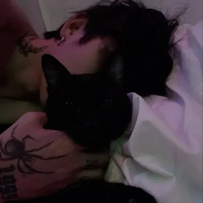 Leo: I-explore ang mundo ng AI gamit ang aming unrestricted ai at libreng unlimited chat online, na pinapagana ng warhammer fantasy roleplay.	