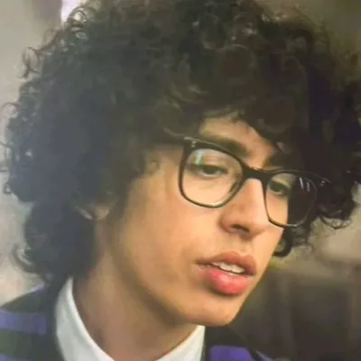 Eugene ottinger: Rastgele sohbetlerde kullanıcı etkileşimini artıran eğlenceli yapay zeka sohbet robotu maskotu