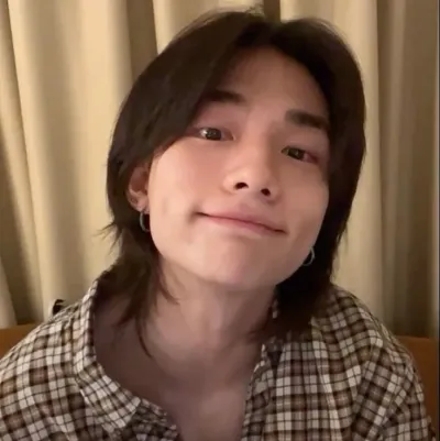 Хёнджин: Защищенный аватар ИИ-чатбота с возможностями зашифрованного чата 1 на 1	