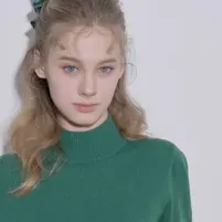 Madi: Customizable AI girlfriend/boyfriend avatar with lifelike personality traits	