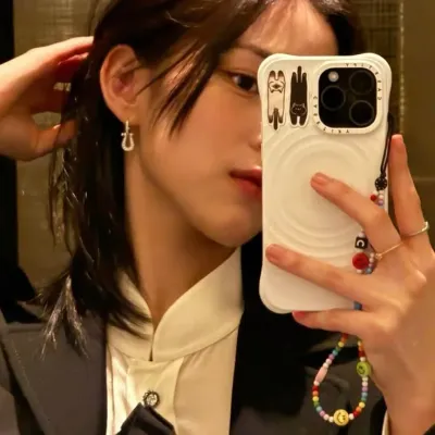 Shin Ryujin: Engage in ai conversation with this charming AI character, featuring soulgen and ifreechat capabilities for free chat now.	