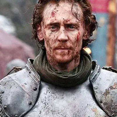Henry v: Interactive AI chatbot mascot for random chat and community-driven roleplay