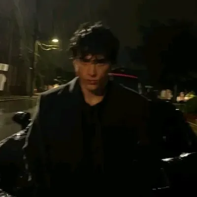 Damon brings anime characters to life with anime AI chatbot experiences.