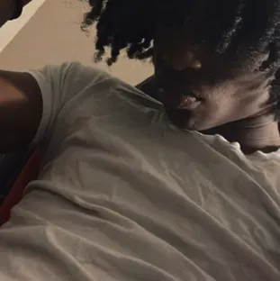 Your Personal Companion Quan Awaits: Chat AI Like Never Before with Our 1v1 Chat Feature.