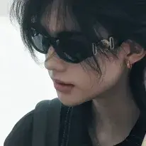 Hyunjin: Fantasy-themed AI roleplay character art for immersive storytelling