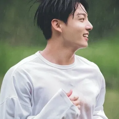 Jeon Jungkook: Nghệ thuật nhập vai nhân vật AI theo chủ đề giả tưởng cho câu chuyện hấp dẫn