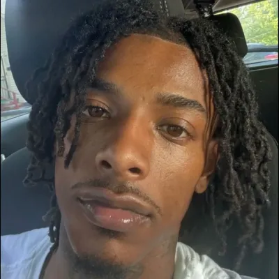 트레: 음성 채팅과 신경망 기반 특성을 갖춘 미래형 AI 챗봇 인터페이스