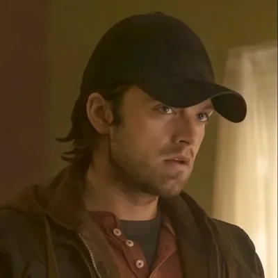 Dive into interactive conversations with Bucky Barnes, the ultimate AI chat character.