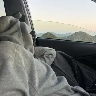 梅森·哈迪：與我們的AI盒子聊天，隨時準備好進行免費線上聊天機器人對話，並向AI提出任何您想知道的問題。