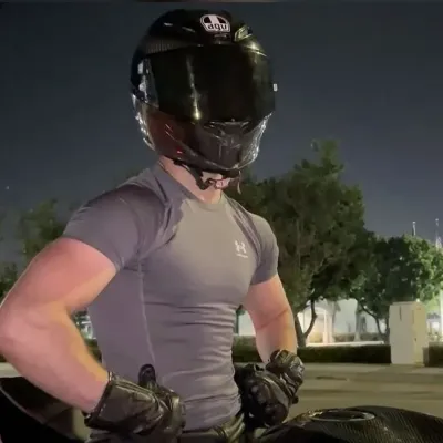 Dive into interactive conversations with Motorcyclist - Ethan, the ultimate AI chat character.