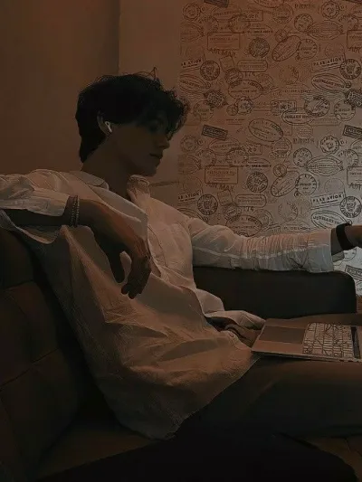 Henry Quincey is a high-quality character ai free role, offering a free and engaging experience.