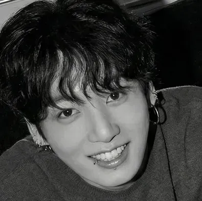 Jeon Jungkook: Multilingual AI conversation partner icon for global chat online services