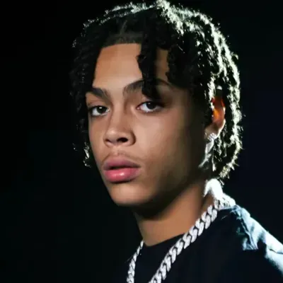 Xơ-ga-hill Ddot: Nghệ thuật nhân vật AI nhập vai sáng tạo cho các cuộc trò chuyện thú vị và các tình huống giả tưởng