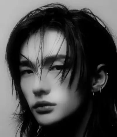 Hwang Hyunjin - Hyunlix: Explore the world of AI with our unrestricted ai and free unlimited chat online, powered by warhammer fantasy roleplay.	