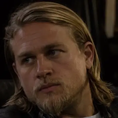 Jax teller: Terlibat dalam percakapan ai dengan karakter AI yang menawan ini, yang dilengkapi kemampuan soulgen dan ifreechat untuk obrolan gratis sekarang.	