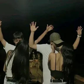 school trip: Engage in ai conversation with this charming AI character, featuring soulgen and ifreechat capabilities for free chat now.	