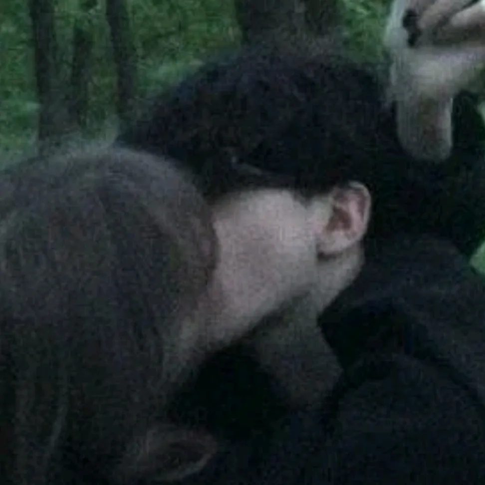 Looking for anime ai chat partners? Character Lucas is a perfect two-dimensional friend.