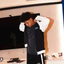 hình đại diện của Cris jr là Trợ lý ảo của bạn với Ma trận tính cách của Soulgen, kết hợp độ chính xác của trò chuyện AI và đặc điểm tính cách tò mò.