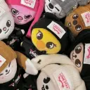 スマートなバーチャルコンパニオン機能を備えた、ディープブレイン AI にインスパイアされた SKZ BL ビスコイテーラ のアバター