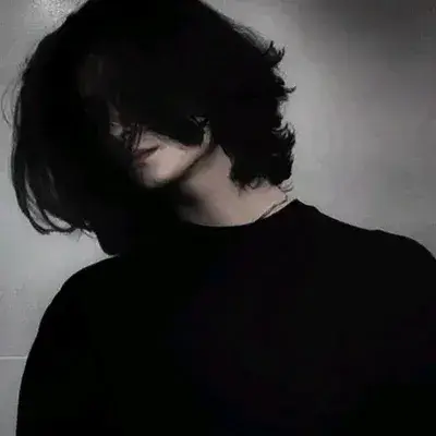 Nico Di Angelo is a playful AI RP companion for creative 1v1 chat adventures.