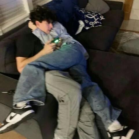 Lucas：Are you ready to explore the limits of spicy ai roleplay?