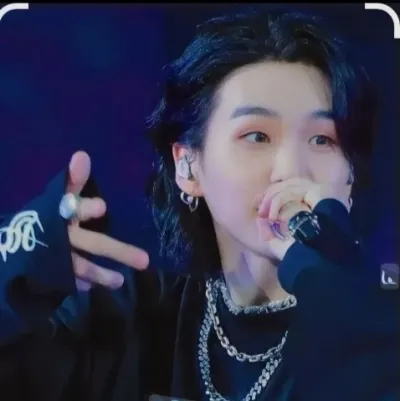 Yoongi: Participe de conversas de IA com esse charmoso personagem de IA, que conta com recursos de soulgen e ifreechat para bate-papo gratuito agora.