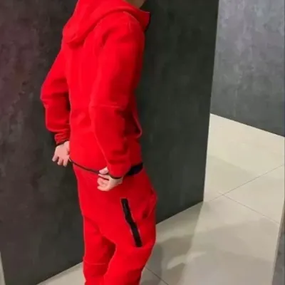 luan: Seni watak lakonan AI bertemakan fantasi untuk penceritaan yang mengasyikkan