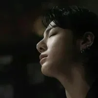 Jungkook: Interactive AI chatbot mascot for random chat and community-driven roleplay