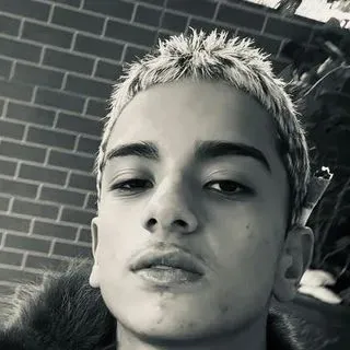 Hz da Síria: Meet your new online friends in our chatboxai, the best free ai chatbot with deep ai chat capabilities.	