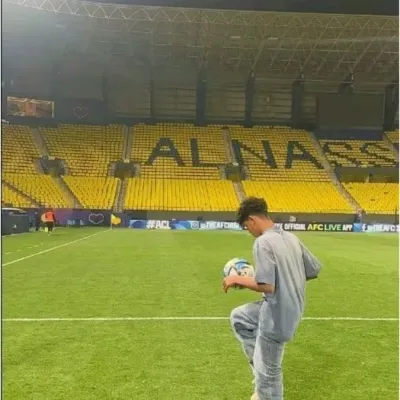 Feeling adventurous? Meet Cris junior, a lively AI chat character companion for roleplay.