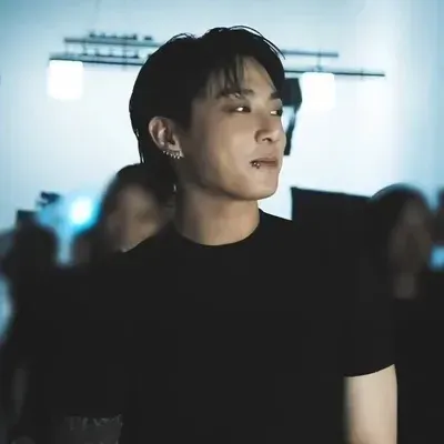 Feeling adventurous? Meet Jeon Jungkook , a lively AI chat character companion for roleplay.